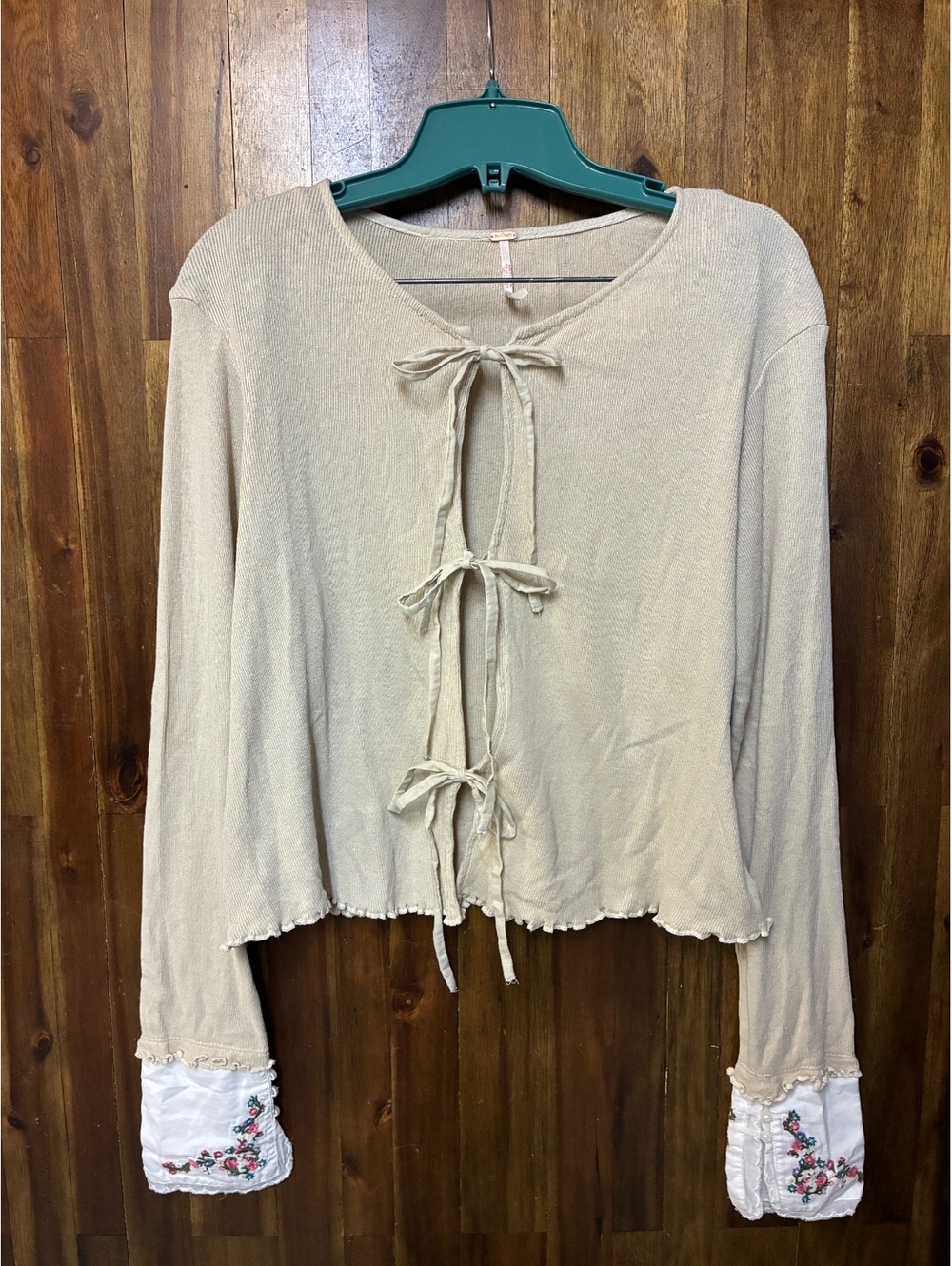 Free People Beige Tie Front Embroidered Cuff Cardigan Top Large Cottagecore